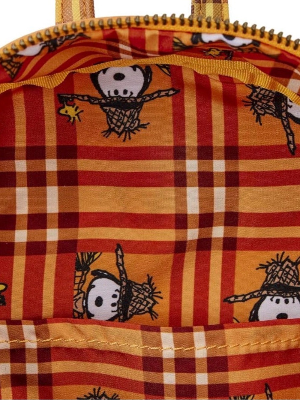 New Loungefly Peanuts Snoopy Scarecrow Costume Figural Mini Backpack - Picture 5 of 5